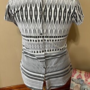 Market & Spruce Full Back Button Down Contemporary Blouse Size Medium USA